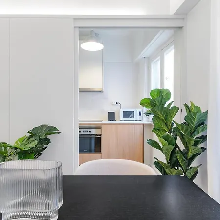 Casa Boma - Sunny And Spacious With Private Terrace - Alcantara Ii Lisbon