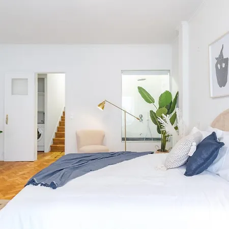 Apartment Casa Boma - Sunny And Spacious With Private Terrace - Alcantara Ii Lisbon